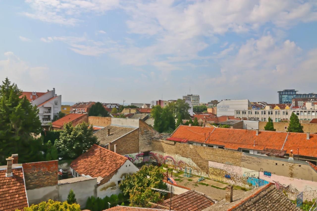 Apartman Saga Novi Sad Buitenkant foto